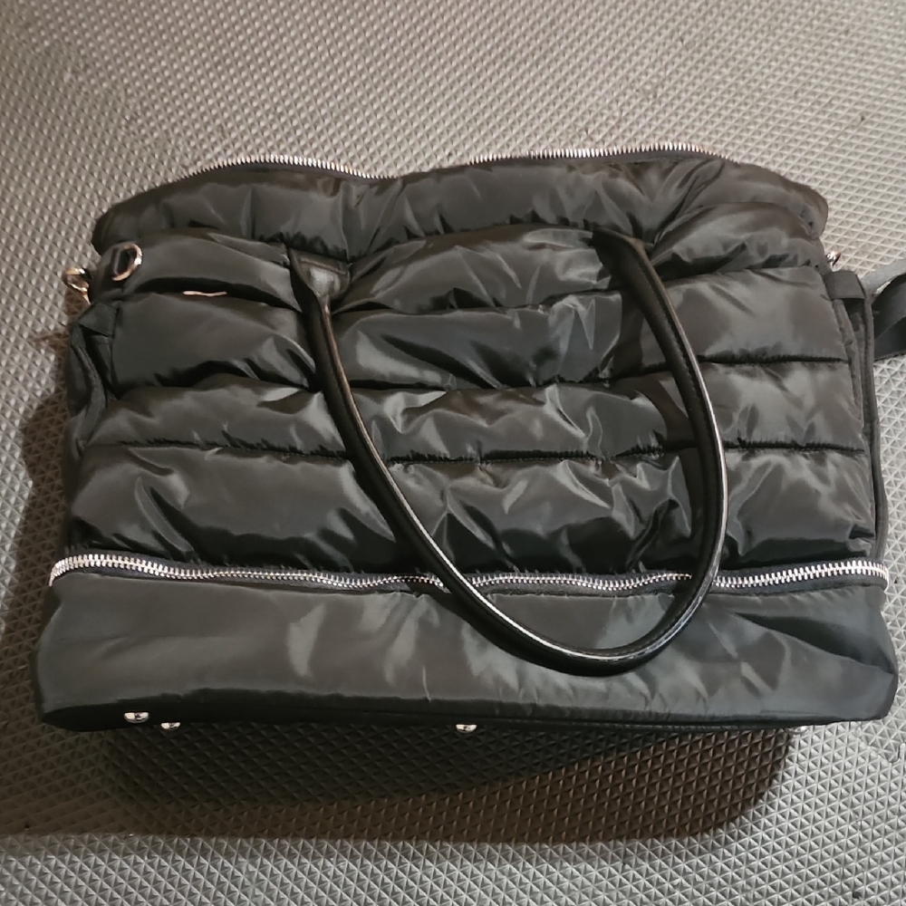 Stylish Black Quilted Women's Bag